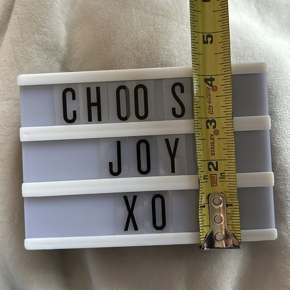 Mini Lightbox - Picture 9 of 9